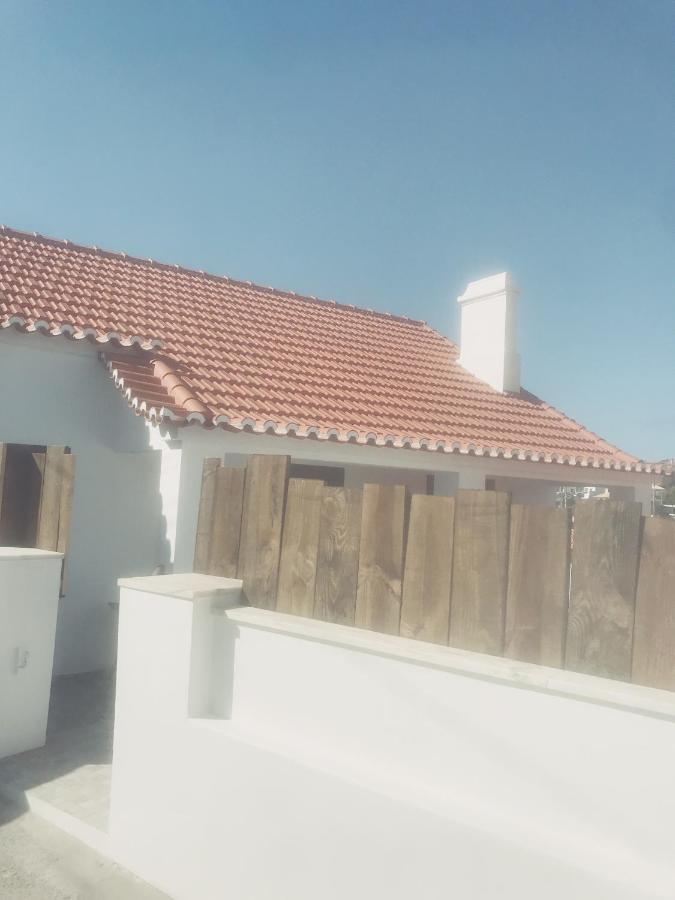 Azenhas Do Mar Roadside House Villa Colares Bagian luar foto